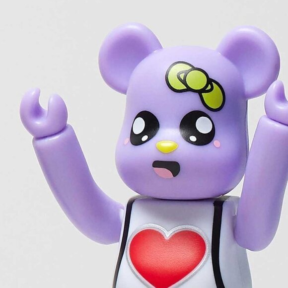DR. MARTENS BE@RBRICK COLLECTIBLE FIGURE - Picture 1 of 11